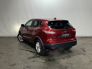 2017 Nissan Qashqai II, красный, 1520000 рублей, вид 4