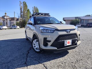 2024 Toyota Raize I, бежевый, 1720000 рублей, вид 3
