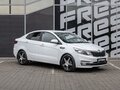 2016 Kia Rio III Рестайлинг, белый, 1220000 рублей