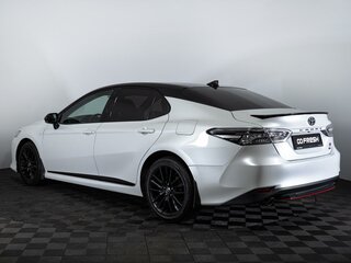 2021 Toyota Camry VIII (XV70) Рестайлинг, белый, 3180000 рублей, вид 2