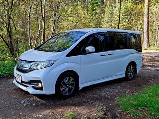 2015 Honda Stepwgn Spada V, белый, 1890000 рублей, вид 2