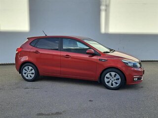 2016 Kia Rio III Рестайлинг, красный, 995000 рублей, вид 3