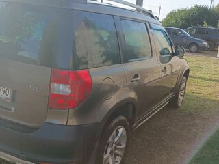 2010 Skoda Yeti I, коричневый, 550000 рублей, вид 2
