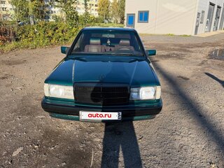 1991 Mercedes-Benz 190 (W201), зелёный, 200000 рублей, вид 2