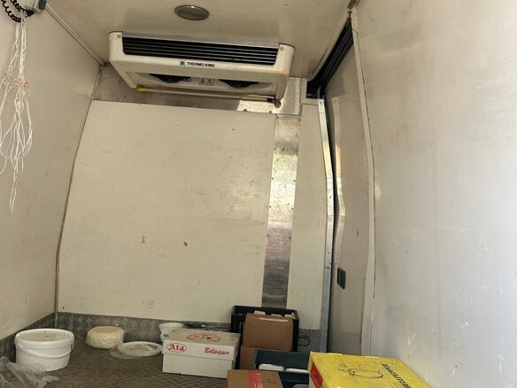 2010 Iveco Daily, белый, 1350000 рублей - вид 4