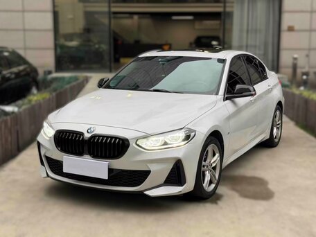 2022 BMW 1 серии 120i III (F52) Рестайлинг, белый, 1955000 рублей, вид 1