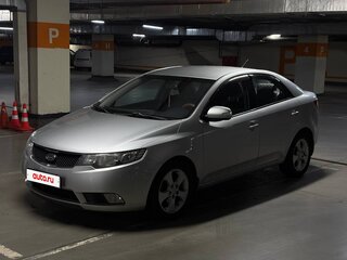 2009 Kia Cerato 4-speed II, серебристый, 750000 рублей, вид 2