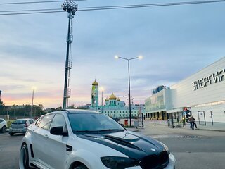 2008 BMW X6 50i 6-speed I (E71), белый, 2145000 рублей, вид 1