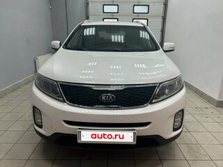 2019 Kia Sorento II Рестайлинг, белый, 1900000 рублей, вид 2