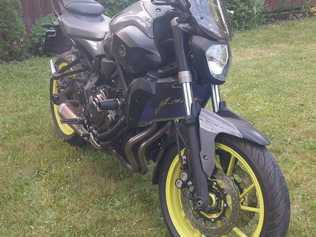 2019 Yamaha MT-07 (FZ-07), серый, 750000 рублей, вид 2