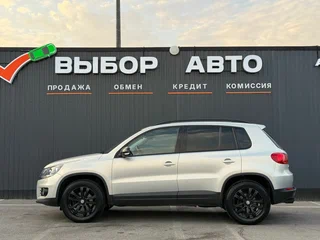 2013 Volkswagen Tiguan I Рестайлинг, серебристый, 1130000 рублей, вид 4