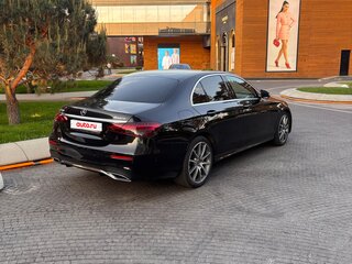 2022 Mercedes-Benz E-Класс 200 V (W213, S213, C238) Рестайлинг, чёрный, 3700000 рублей, вид 3