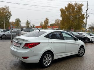 2012 Hyundai Solaris I, белый, 625000 рублей, вид 4