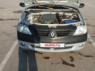 2006 Renault Logan I, серебристый, 320000 рублей, вид 2