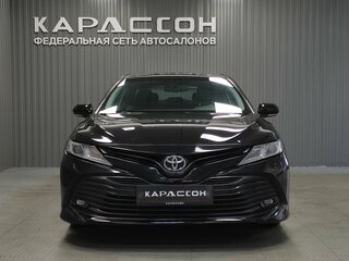 2020 Toyota Camry VIII (XV70), чёрный, 2450000 рублей, вид 3