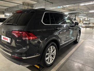 2018 Volkswagen Tiguan II, серый, 2900000 рублей, вид 5