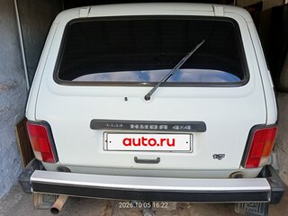 1997 Lada (ВАЗ) 2121 (4x4) I Рестайлинг, белый, 300000 рублей, вид 3