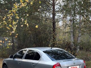 2011 Skoda Octavia II (A5) Рестайлинг, серый, 574000 рублей, вид 3
