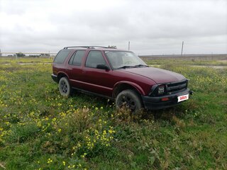 1997 Chevrolet Blazer II, красный, 320000 рублей, вид 1