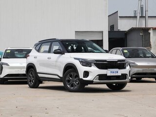 2026 Kia Seltos I Рестайлинг, белый, 2300004 рублей, вид 3