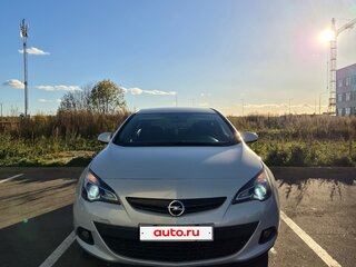 2012 Opel Astra GTC J Рестайлинг, белый, 1000000 рублей, вид 1