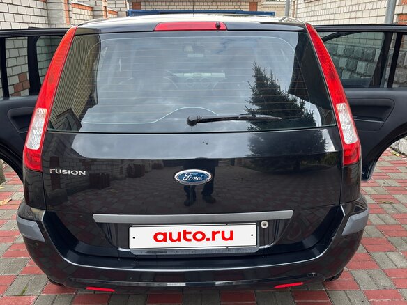 2008 Ford Fusion I Рестайлинг, чёрный, 500000 рублей - вид 2