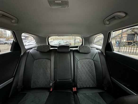 2018 Kia Ceed II Рестайлинг, серебристый, 1550000 рублей - вид 20
