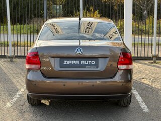 2015 Volkswagen Polo V, коричневый, 849000 рублей, вид 5