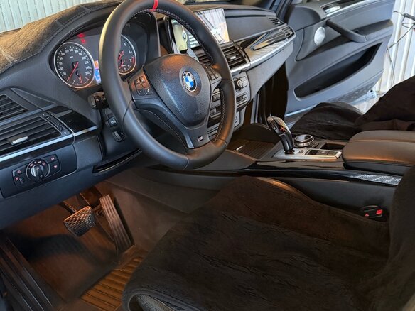 2007 BMW X5 48i II (E70), чёрный, 1490000 рублей - вид 3