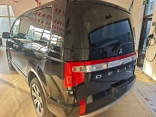 2025 Mitsubishi Delica D:5 I Рестайлинг 2, чёрный, 5760000 рублей, вид 4