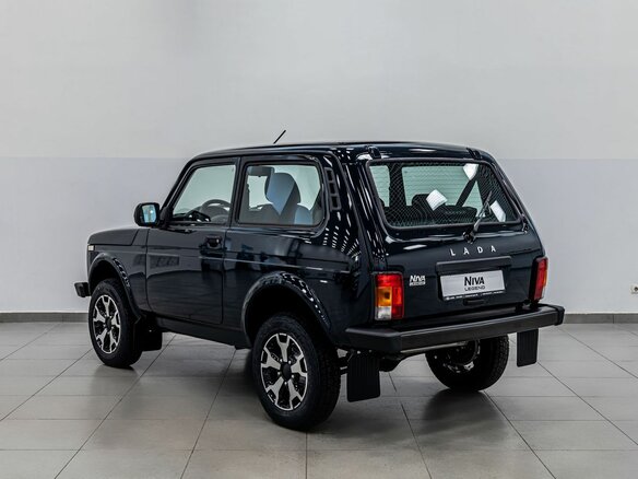 2026 Lada (ВАЗ) Niva Legend I Рестайлинг, зелёный - вид 5