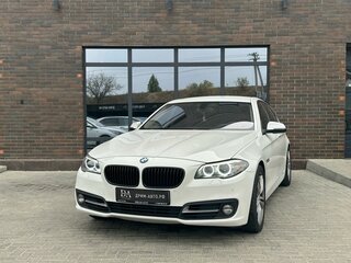 2014 BMW 5 серии 530d xDrive VI (F10/F11/F07) Рестайлинг, белый, 2430000 рублей, вид 1