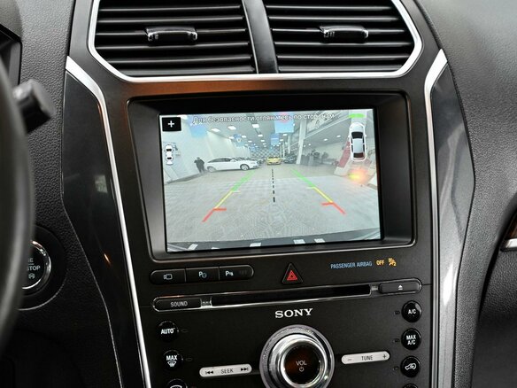 2017 Ford Explorer V Рестайлинг, чёрный, 2225000 рублей - вид 9