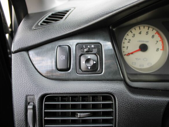 2005 Mitsubishi Lancer IX, серый, 239000 рублей - вид 9