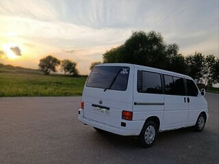 1996 Volkswagen Caravelle T4, белый, 980000 рублей, вид 3