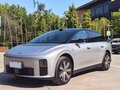 2026 Li Auto (Lixiang) i6, серебристый, 7250000 рублей