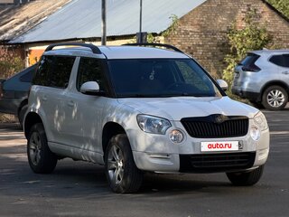 2010 Skoda Yeti I, белый, 575000 рублей, вид 3
