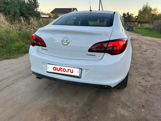 2013 Opel Astra J Рестайлинг, белый, 860000 рублей, вид 5