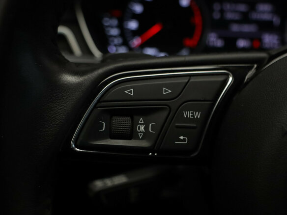 2015 Audi A4 V (B9), красный, 1919000 рублей - вид 11