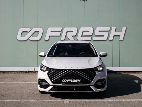 2023 Omoda S5, белый, 1399000 рублей - вид 2