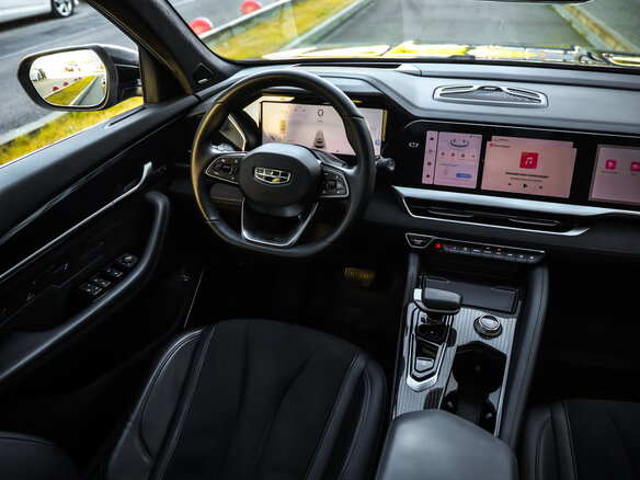 2024 Geely Monjaro I, чёрный, 3399777 рублей - вид 10