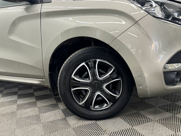 2019 Lada (ВАЗ) XRAY I, серый, 650000 рублей - вид 10