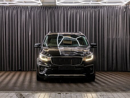 2019 Kia Carnival III, чёрный, 2795000 рублей, вид 2
