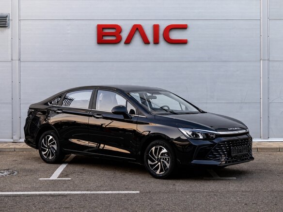 2025 BAIC U5 Plus, чёрный, 2448000 рублей - вид 2