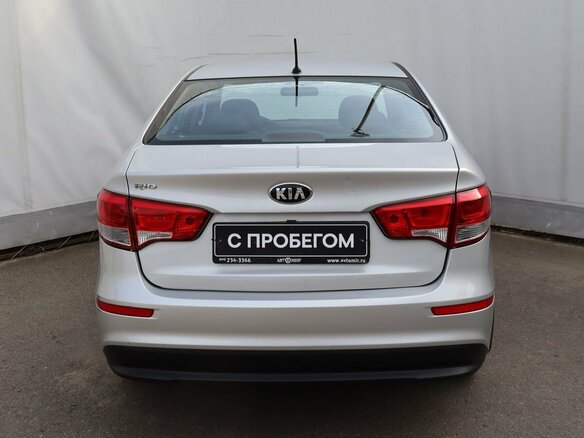 2015 Kia Rio III Рестайлинг, серебристый - вид 4