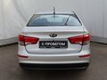 2015 Kia Rio III Рестайлинг, серебристый - вид 4