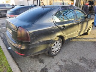 2013 Skoda Octavia II (A5) Рестайлинг, чёрный, 699000 рублей, вид 3
