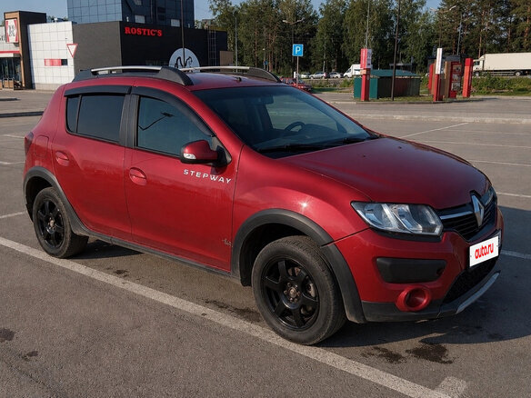 2017 Renault Sandero Stepway II, красный, 860000 рублей - вид 4