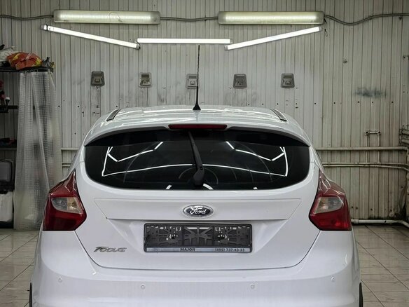 2012 Ford Focus III, белый, 550000 рублей - вид 2