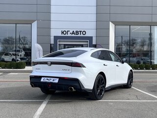 2024 Changan UNI-V I, белый, 3329900 рублей, вид 4